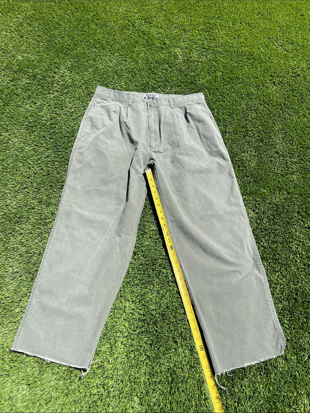 Bugle Boy Men's Chinos in Light Olive